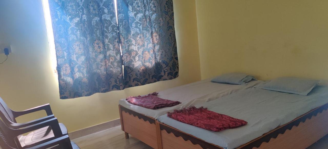 Gulmohar Cottages - Home Stay In آليباغ المظهر الخارجي الصورة