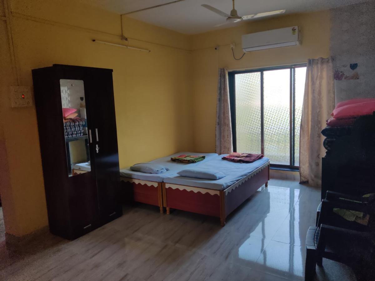 Gulmohar Cottages - Home Stay In آليباغ المظهر الخارجي الصورة